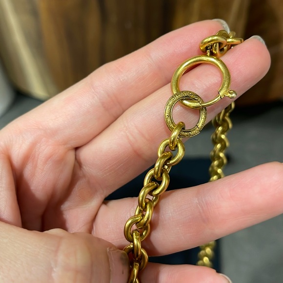 Chanel Coco Mark Matelasse Gold Plated Necklace - Picture 8 of 9